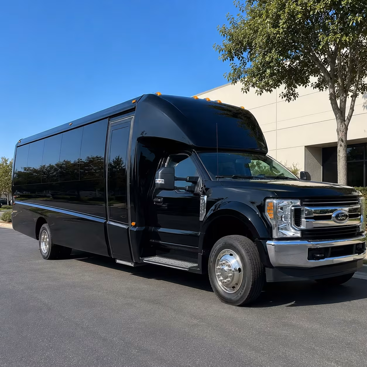 merced 15 passenger minibus rental