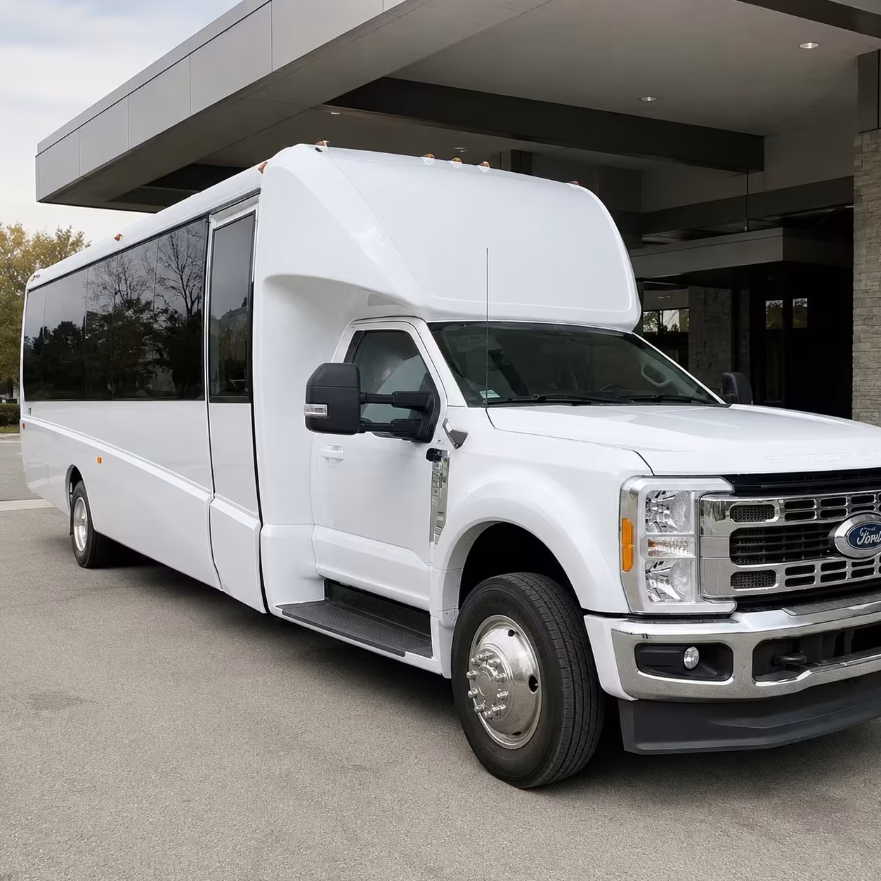 minibus rentals in merced for small concert groups